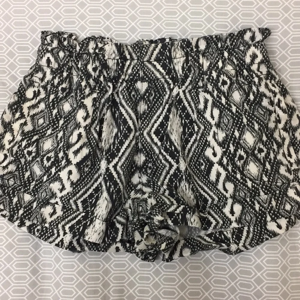 3/&35 AE lightweight shorts